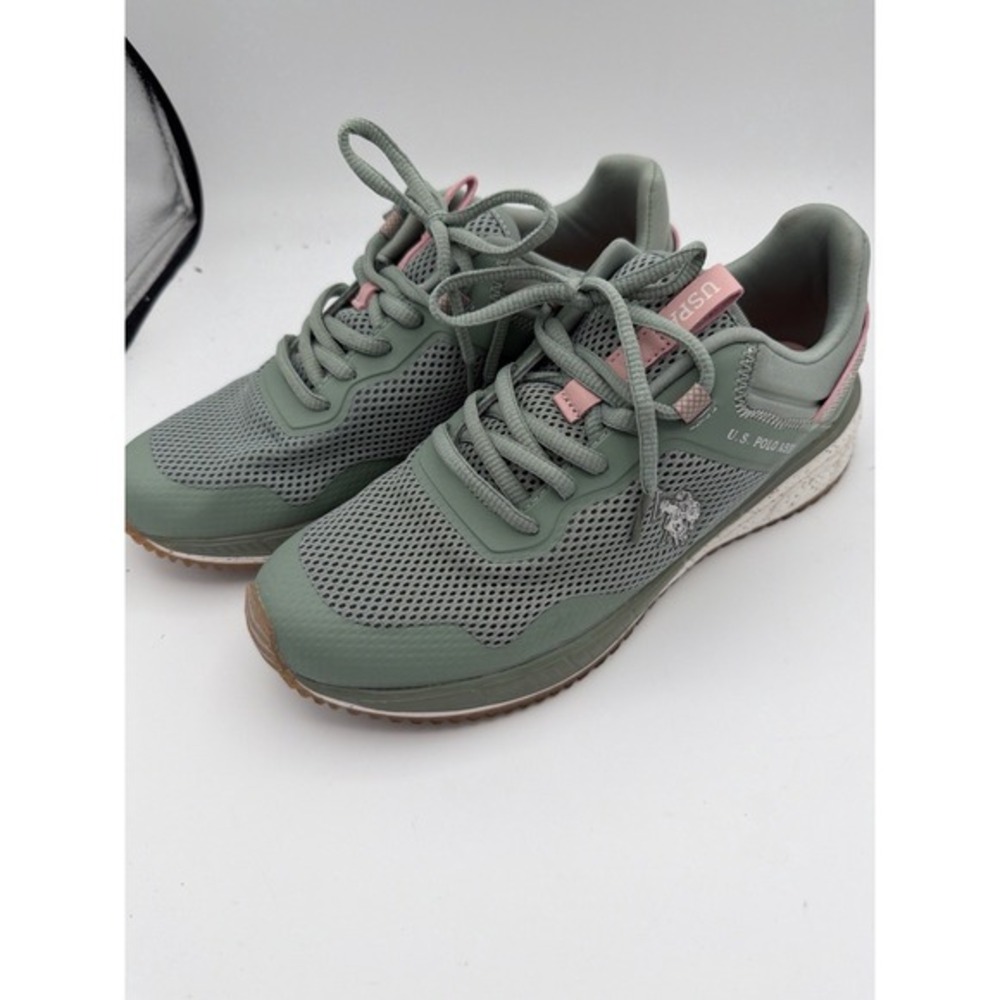 U.S. Polo Assn Women's Sneakers Size 9W Green Pink Mesh Lace Up.  ‎     1655